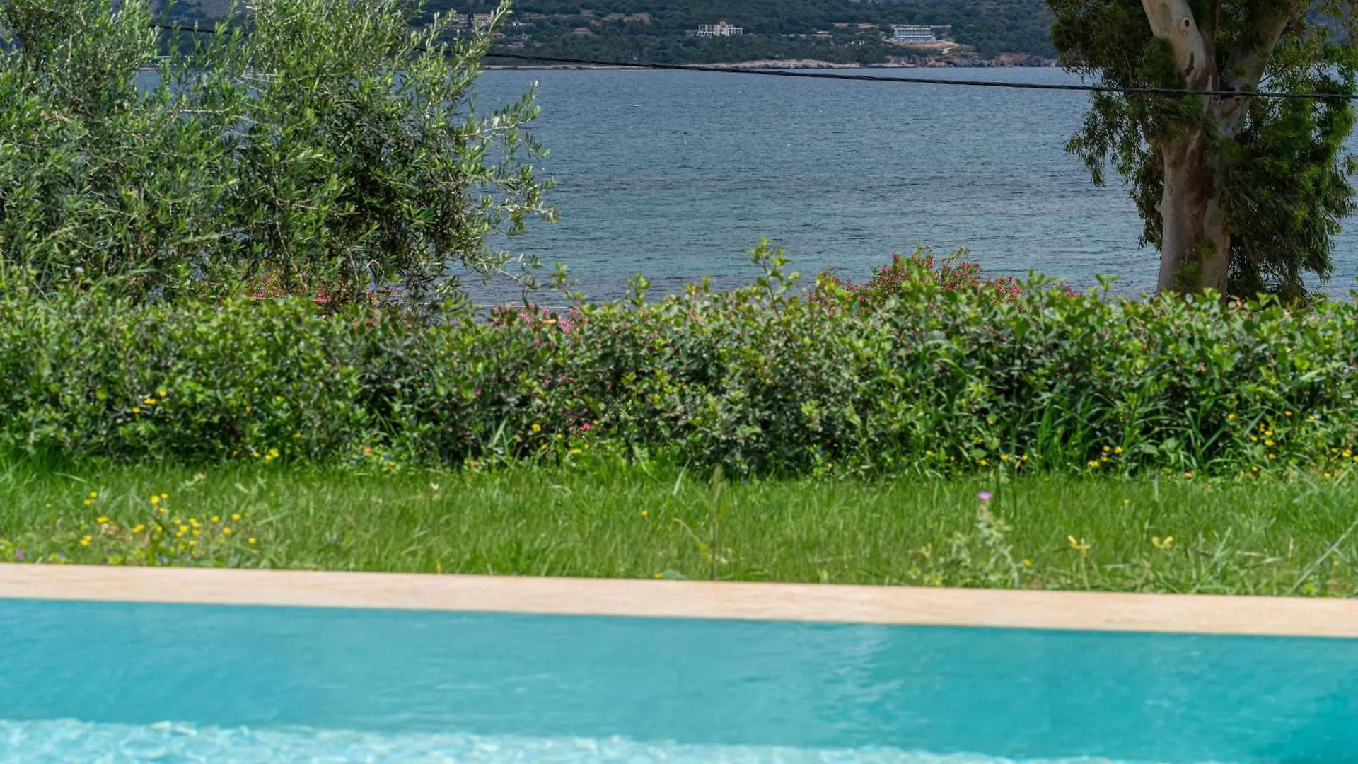 Villa Antinoi Lixouri