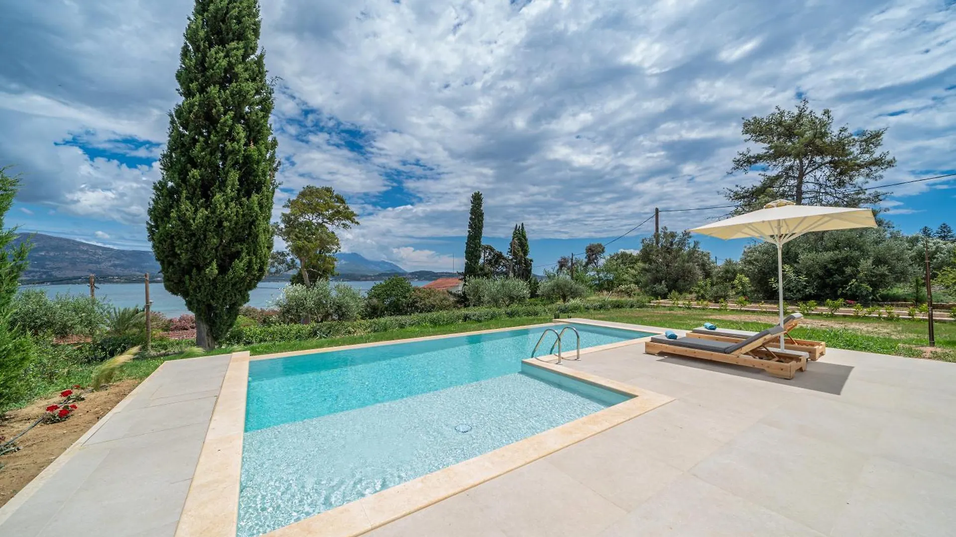 Villa Antinoi Lixouri 0*,